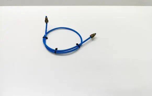 BMW 5 E60 E61 Air suspension pipe/line (rear)