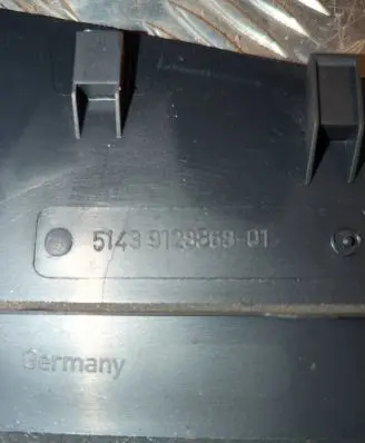 BMW 1 E81 E87 (B) pillar trim (bottom) 9128868