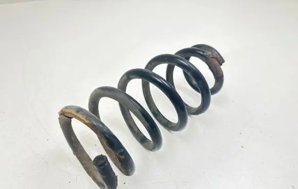 Honda CR-V Rear coil spring