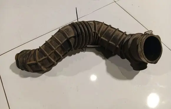 Ford Transit Air intake hose/pipe