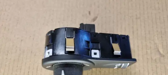 Jeep Cherokee KL Light switch 120010497