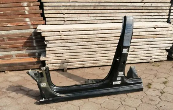 Opel Corsa F Side car body part 