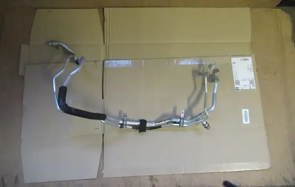 Jaguar F-Pace Air conditioning (A/C) pipe/hose HK8319A834CB