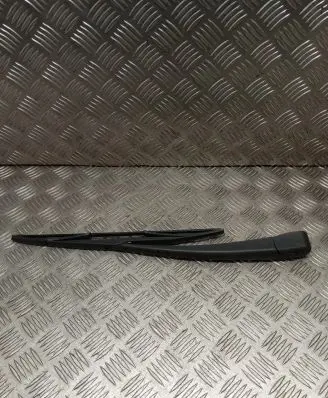 Mazda 3 I Rear wiper blade arm