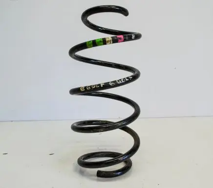 Volkswagen Golf VI Rear coil spring
