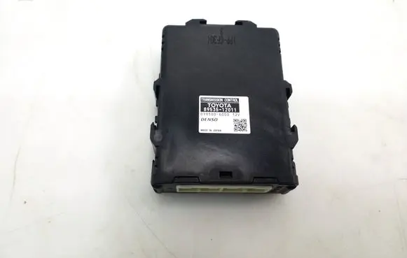 Toyota Prius+ (ZVW40) Gearbox control unit/module 8953512011