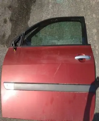 Renault Megane II Front door raudonos