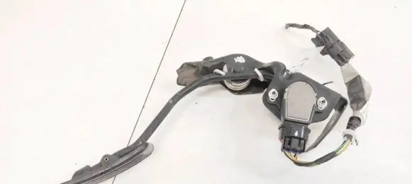 Toyota Corolla Verso AR10 Accelerator throttle pedal 822230F040C