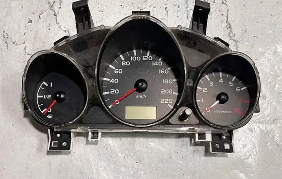 Mitsubishi Colt Speedometer (instrument cluster) MR951770 MM0038 MM0038001