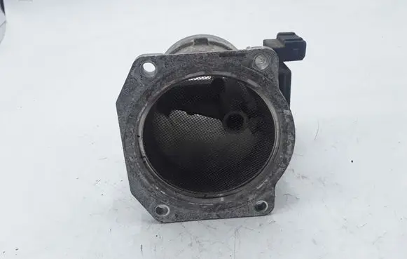 Audi A4 S4 B5 8D Mass air flow meter 037906461B AFH6010A