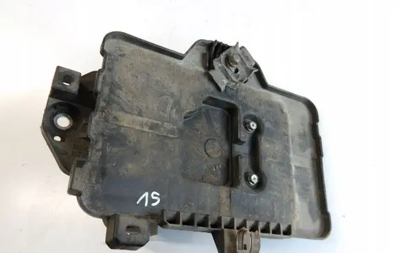 Suzuki Vitara (LY) Battery bracket