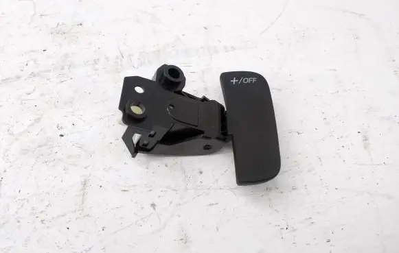 Mazda 3 III Gear shift switch/knob 189666
