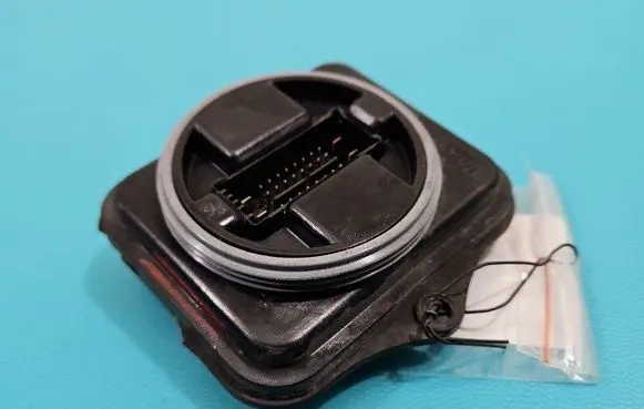 Headlight ballast module Xenon