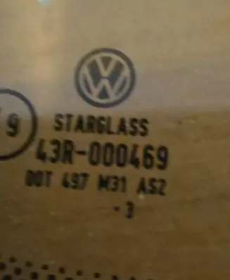 Volkswagen Caddy Front triangle window/glass 43R000469