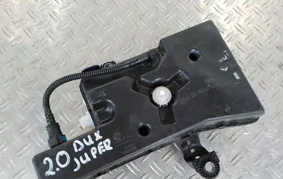 Fiat Ducato AdBlue liquid reservoir 
