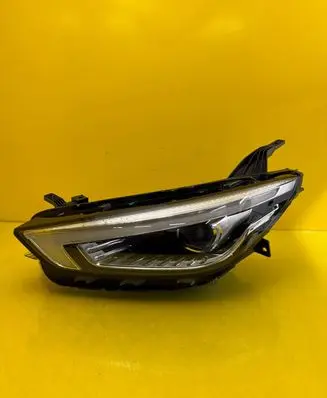 MG ZS Headlight/headlamp 11275385