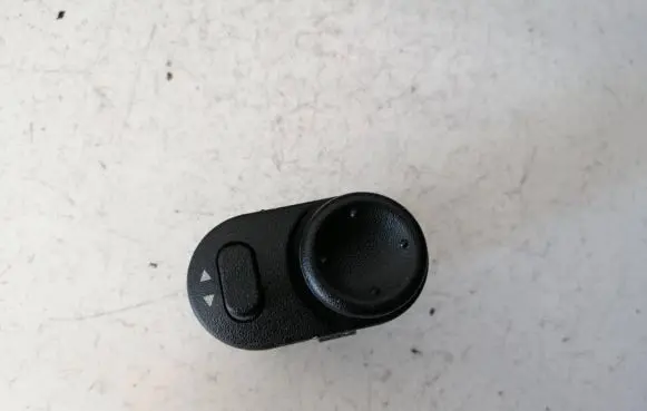 Opel Zafira A Wing mirror switch 09226861 0333r