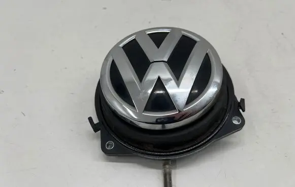 Volkswagen PASSAT B8 Tailgate/trunk/boot exterior handle 3G5827469