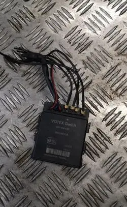 Volkswagen Golf V Parking PDC control unit/module 4m0168v1a