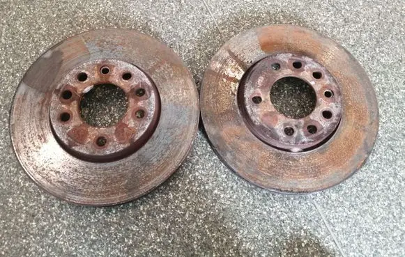 Opel Meriva B Front brake disc