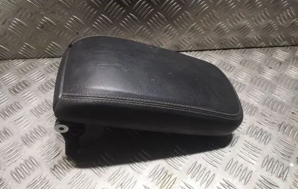 Mercedes-Benz CLA C117 X117 W117 Armrest 2466801419 A2466801419