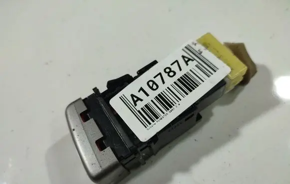 Hazard light switch