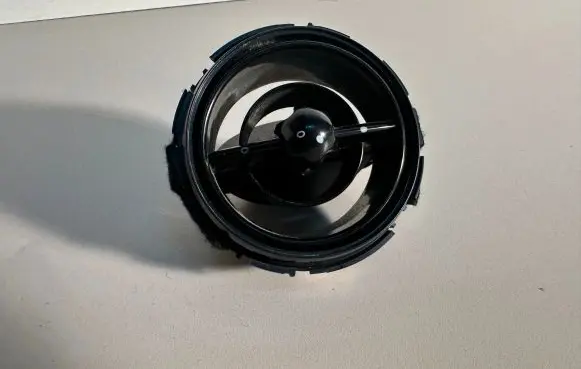 Mini One - Cooper R50 - 53 Dash center air vent grill 6800887 57433410
