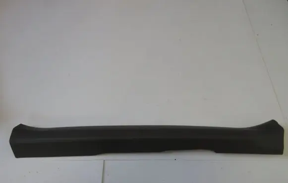 Toyota Prius+ (ZVW40) Front sill trim cover 
