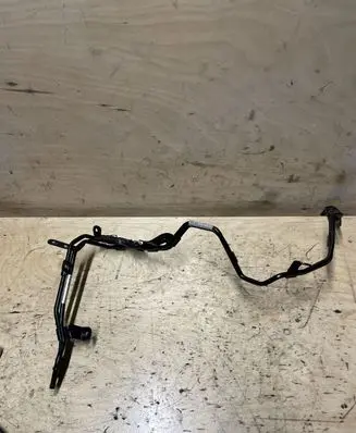 Volkswagen Transporter - Caravelle T6 Engine coolant pipe/hose 7E0121065BR 7E0121065BQ