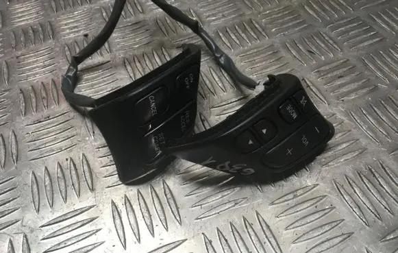 Mazda 6 Sound control switch 