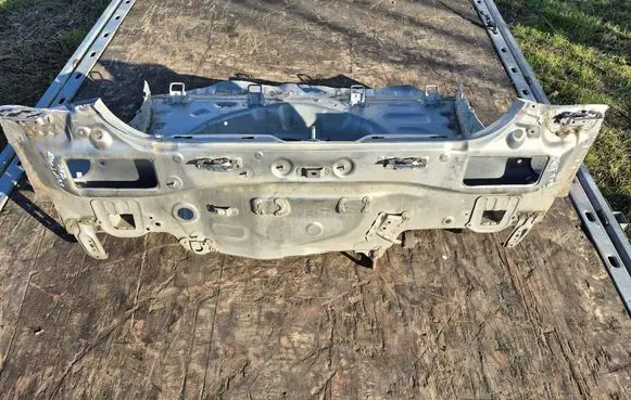 Suzuki Swift III Set of end parts 