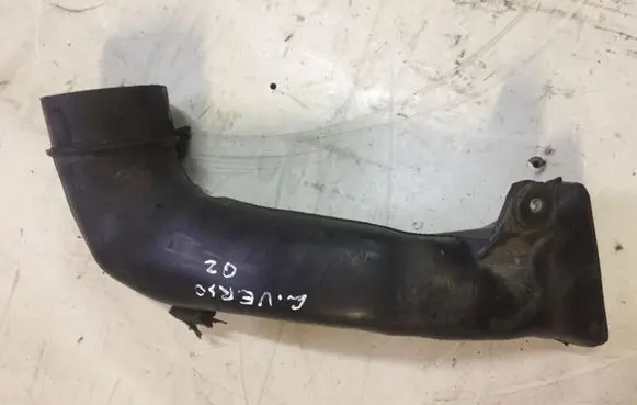 Toyota Corolla Verso E121 Air intake hose/pipe 177510R010