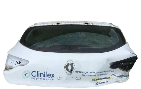 Renault Clio V Opening tailgate glass 