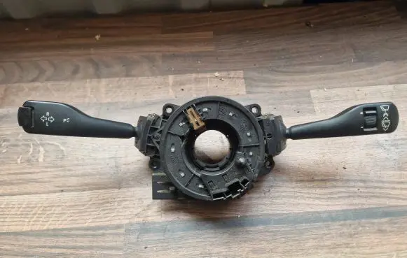 BMW 3 E46 Indicator stalk 542001