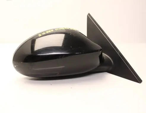 BMW 1 E82 E88 Front door electric wing mirror 