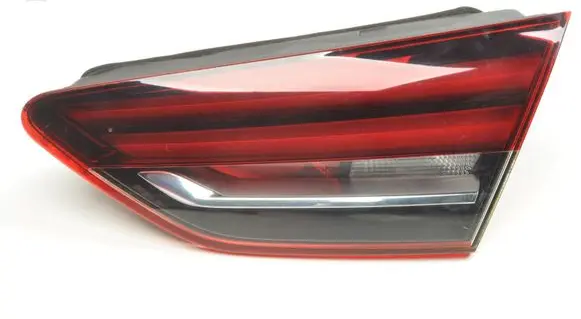 Opel Insignia B Tailgate rear/tail lights 39108786