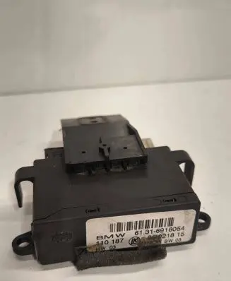 BMW 3 E46 Wing mirror control module 6916054