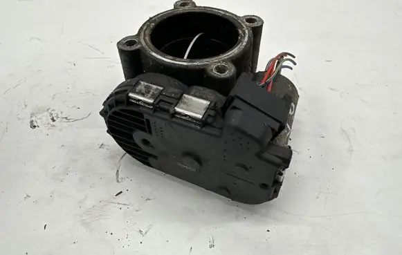 Mercedes-Benz E W211 Engine shut-off valve A6420900270