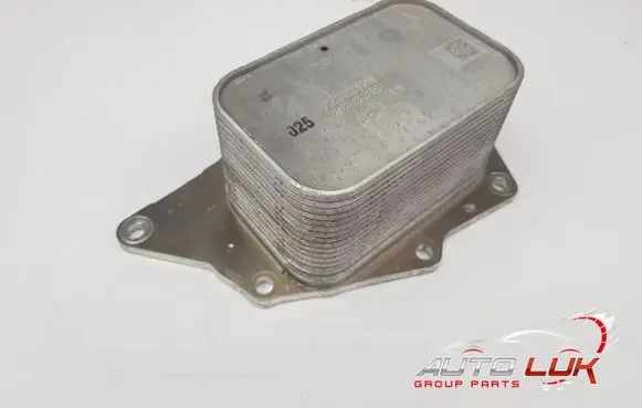 BMW X1 F48 F49 Engine oil radiator 8585235