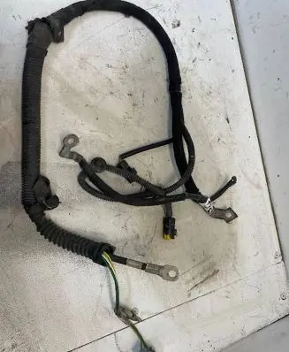 Peugeot 807 Positive cable (battery) 1400278580