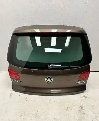 Volkswagen Tiguan Truck tailgate 