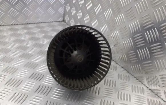 Ford Focus Front door blower motor 3M5H-18456-EC