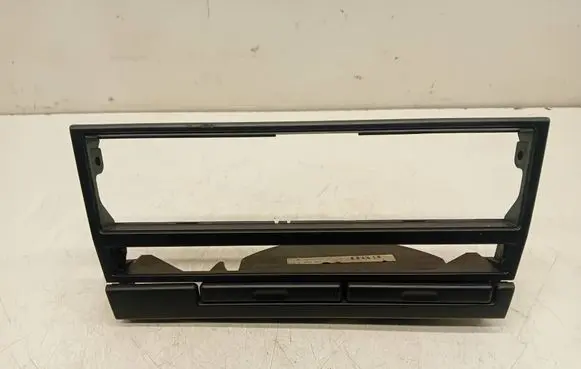 BMW 5 E39 Cup holder 8190205 901201490000