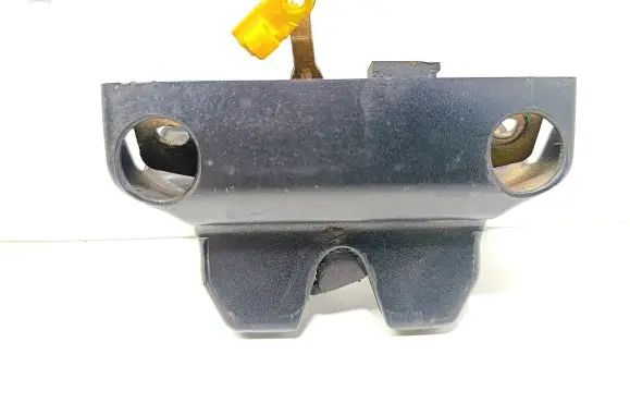 Renault Laguna I Tailgate/trunk/boot lock/catch/latch