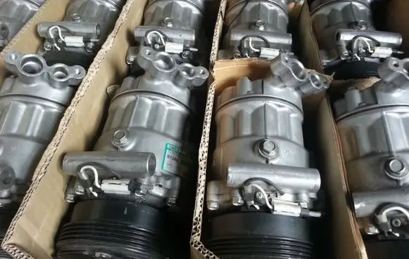Renault Clio IV Air conditioning (A/C) compressor (pump) SD6V121427DII