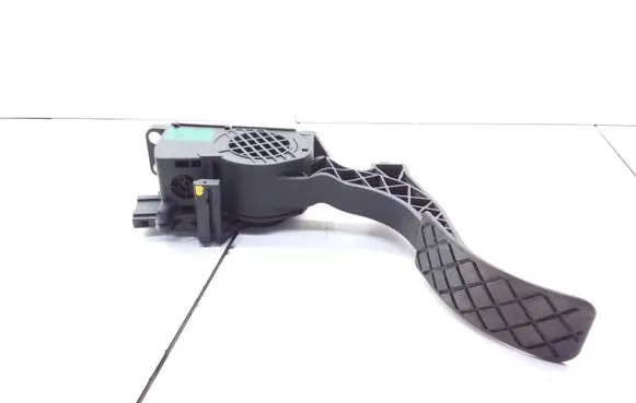 Skoda Praktik (5J8) Accelerator throttle pedal 6Q1721503F 0280755063
