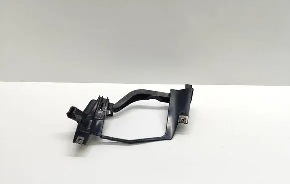 BMW 5 E60 E61 Headlight/headlamp mounting bracket 158737 15873700