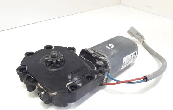 Volkswagen PASSAT B4 Front door window regulator motor 400348D