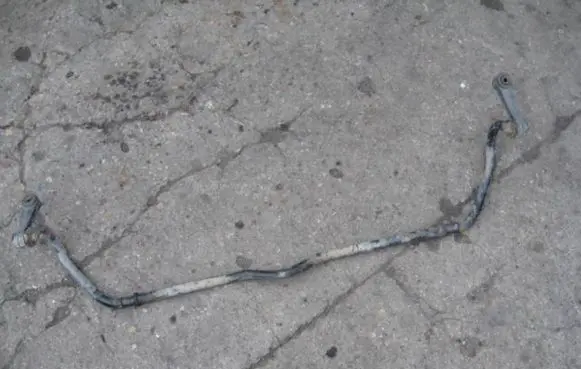 Front anti-roll bar/sway bar