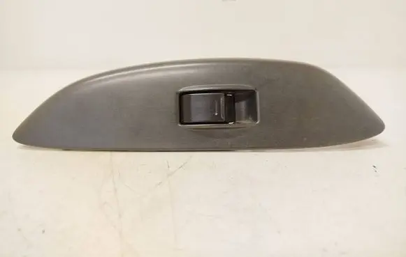 Toyota Yaris Electric window control switch